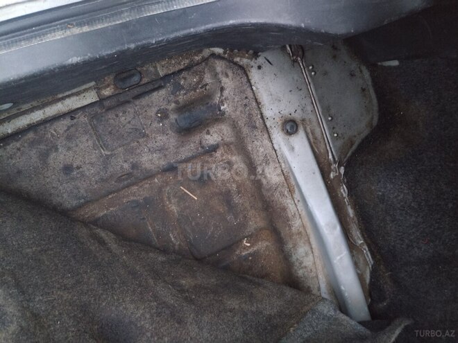 GAZ 31105 2004, 151,720 km - 2.4 l - Bakı