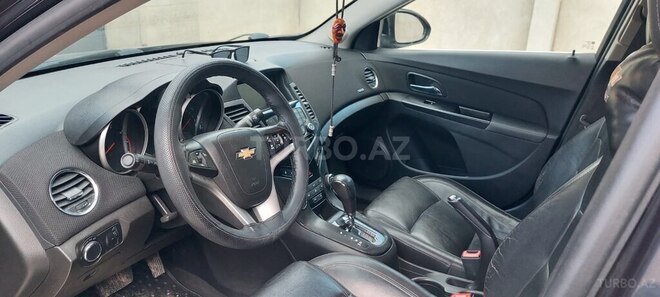 Chevrolet Cruze 2014, 250,000 km - 1.4 l - Babək