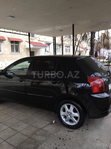 Toyota Corolla 2006, 215,000 km - 1.4 l - Sabirabad