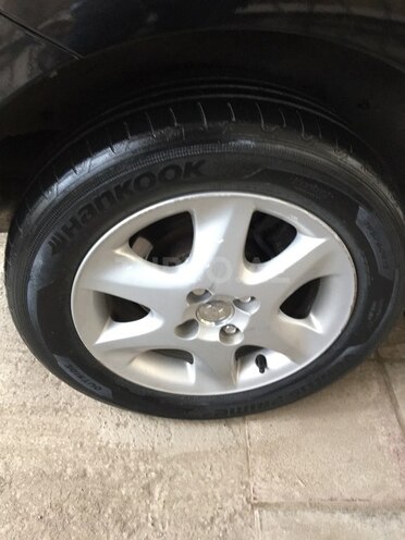 Toyota Corolla 2006, 215,000 km - 1.4 l - Sabirabad