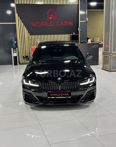 BMW 520-1