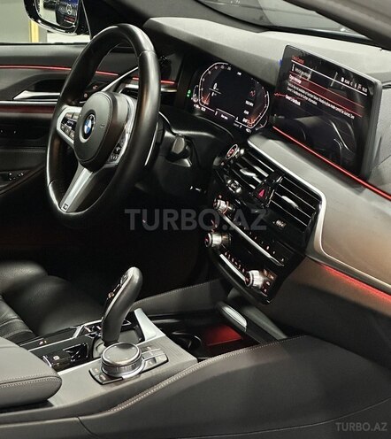 BMW 520-17