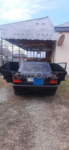 Mercedes C 240 1998, 233,000 km - 2.4 l - Kürdəmir