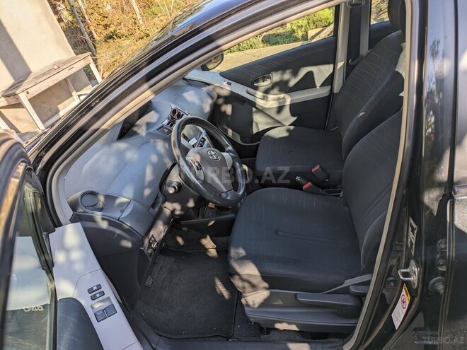 Toyota Yaris 2006, 166,000 km - 1.4 l - Bakı