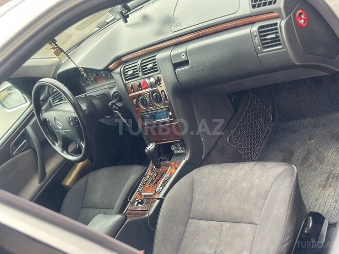 Mercedes C 220 d 2000, 570,000 km - 2.2 l - Astara