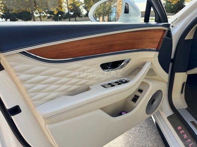Bentley Flying Spur 2021, 9,000 km - 4.0 l - Bakı