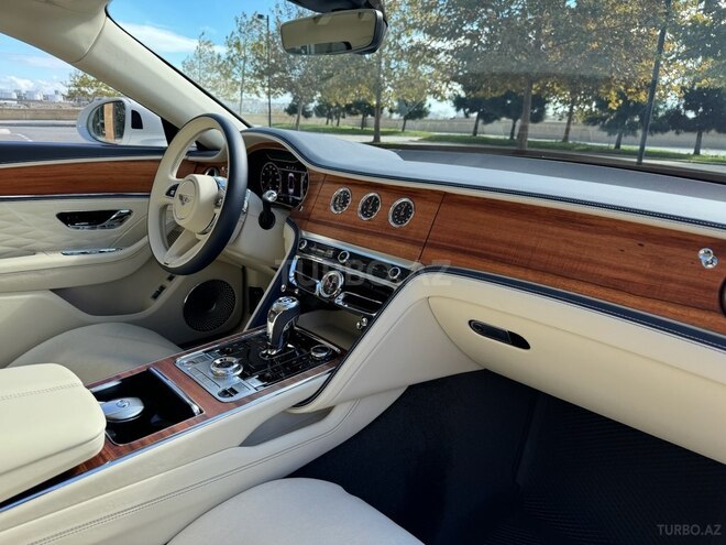 Bentley Flying Spur 2021, 9,000 km - 4.0 l - Bakı