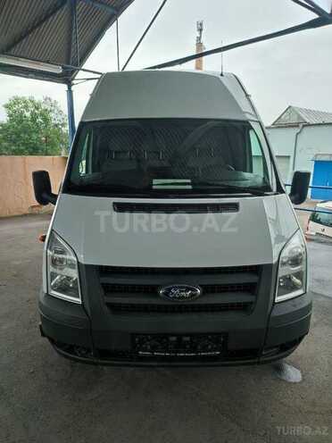 Ford Transit-1