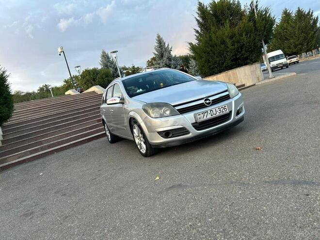 Opel Astra 2004, 180,000 km - 1.7 l - Sumqayıt