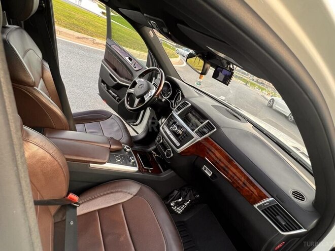 Mercedes  2013, 122,000 km - 4.7 l - Bakı