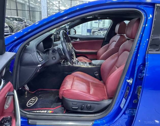 Kia Stinger-11