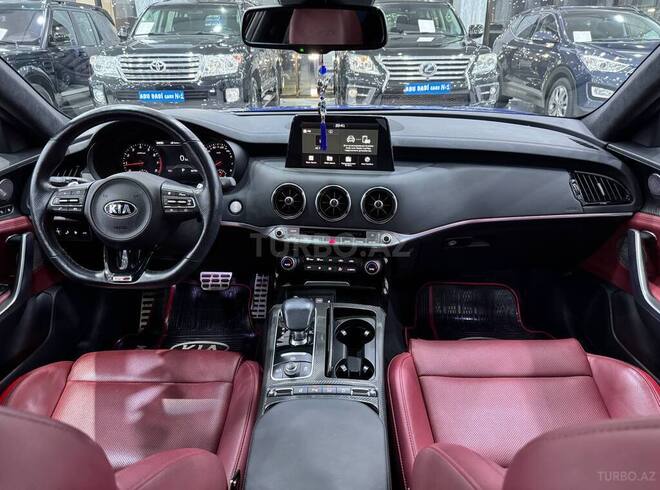 Kia Stinger-8