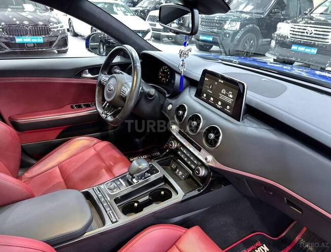 Kia Stinger-10