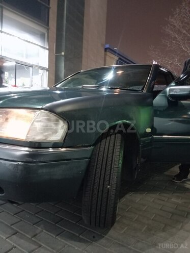 Mercedes C 220 1996, 600,000 km - 2.2 л - Gəncə