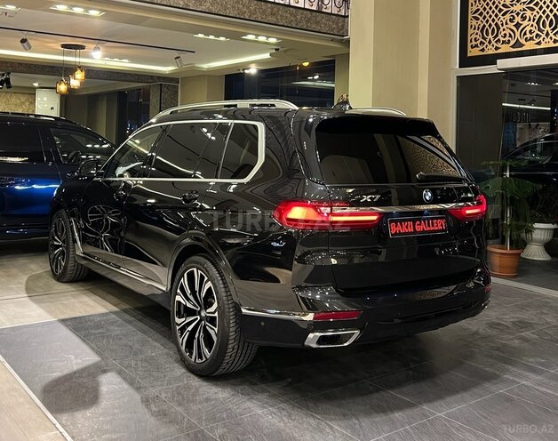 BMW X7-5