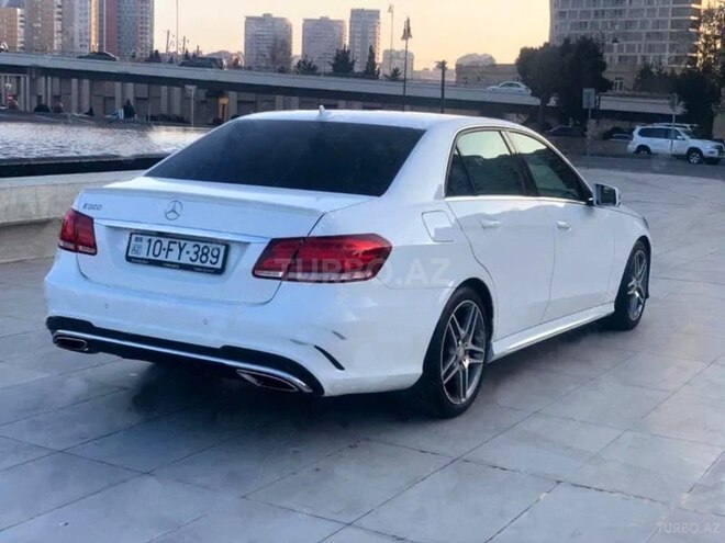 Mercedes E 200 2014, 176,000 km - 2.0 l - Bərdə
