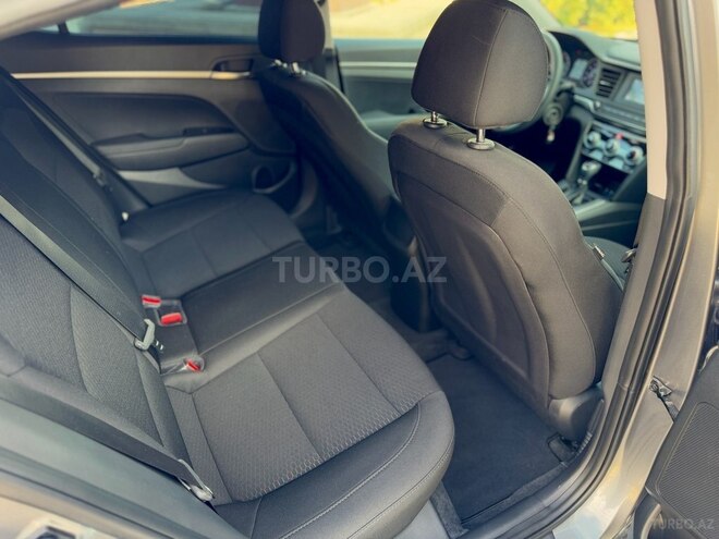 Hyundai Elantra 2019, 32,200 km - 2.0 l - Gəncə