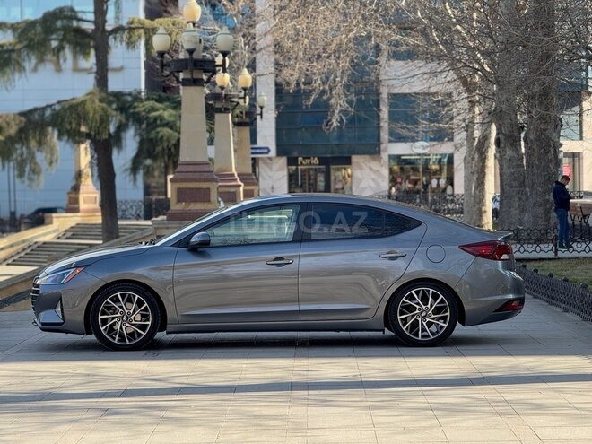 Hyundai Elantra 2019, 32,200 km - 2.0 l - Gəncə