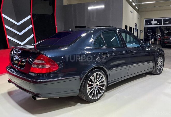 Mercedes E 300 d-10