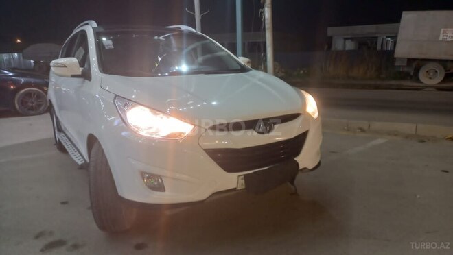 Hyundai Tucson 2013, 185,500 km - 2.0 l - Bakı