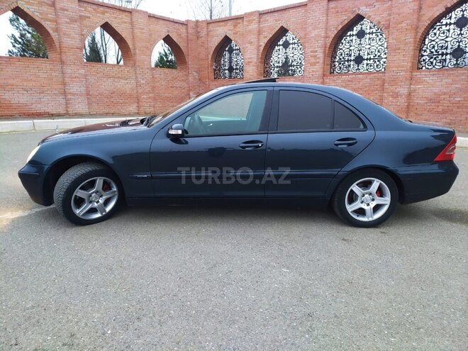 Mercedes C 200 2000, 234,000 km - 2.0 l - Gəncə