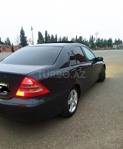 Mercedes C 200 2000, 234,000 km - 2.0 l - Gəncə
