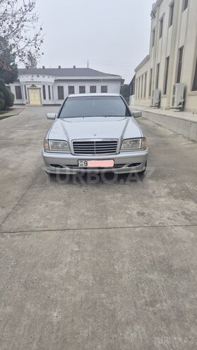 Mercedes C 230 1999, 299,505 km - 2.3 l - Sabirabad