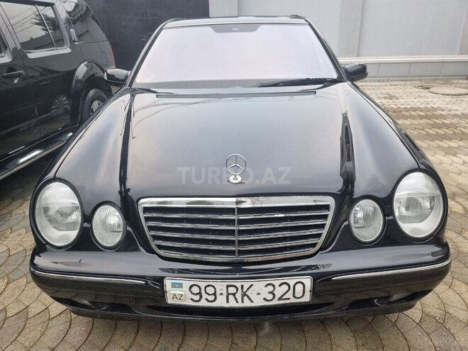 Mercedes E 320 2001, 362,300 km - 3.2 l - Bakı