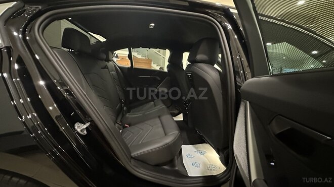 BMW i5-14