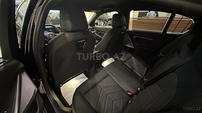 BMW i5-15
