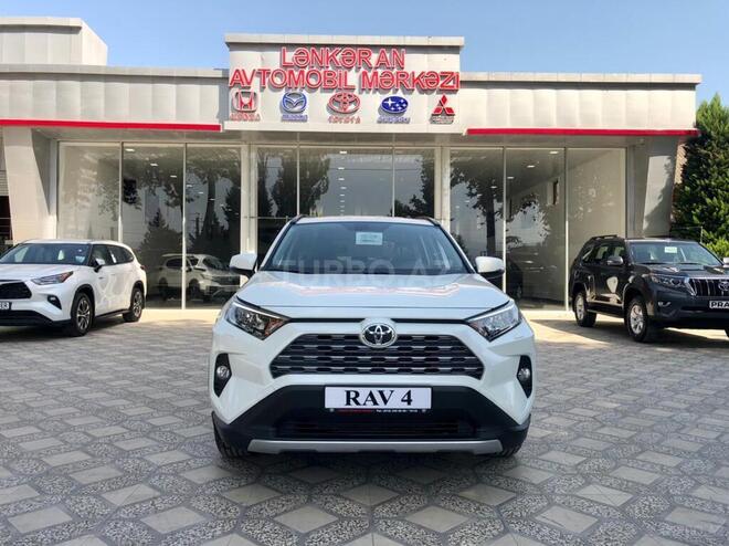 Toyota RAV4-1