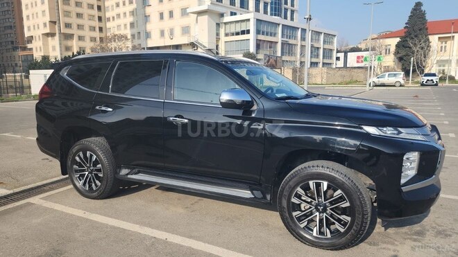 Mitsubishi Pajero Sport-7