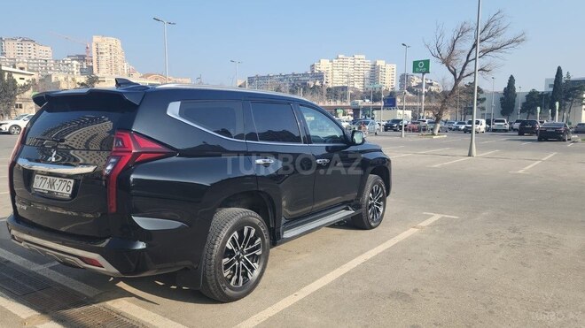 Mitsubishi Pajero Sport-10