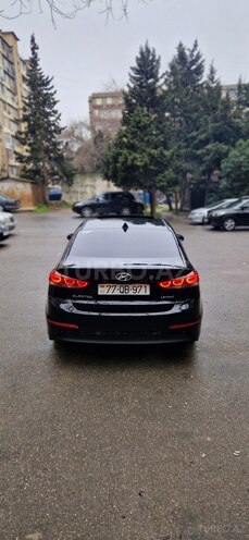 Hyundai Elantra 2016, 60,000 km - 2.0 l - Bakı