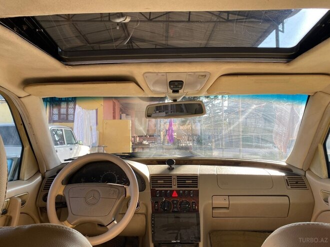 Mercedes C 230 1999, 230,000 km - 2.3 l - Saatlı