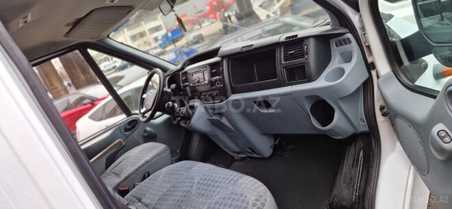 Ford Transit 2009, 290,000 km - 2.4 l - Bakı