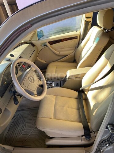 Mercedes C 230 1999, 230,000 km - 2.3 l - Saatlı