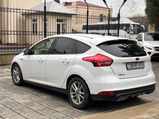 Ford Focus 2017, 220,000 km - 1.6 l - Bakı
