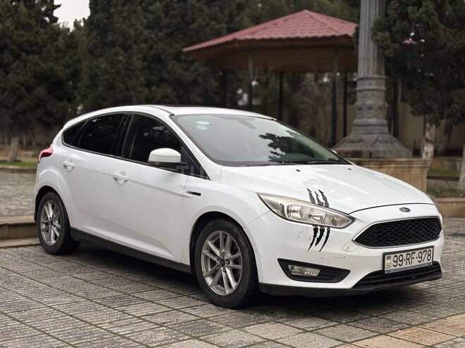 Ford Focus 2017, 220,000 km - 1.6 l - Bakı