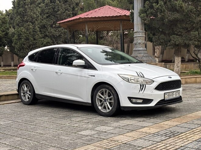 Ford Focus 2017, 220,000 km - 1.6 l - Bakı