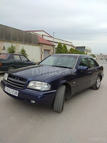 Mercedes C 200 1996, 432,000 km - 2.0 л - İsmayıllı