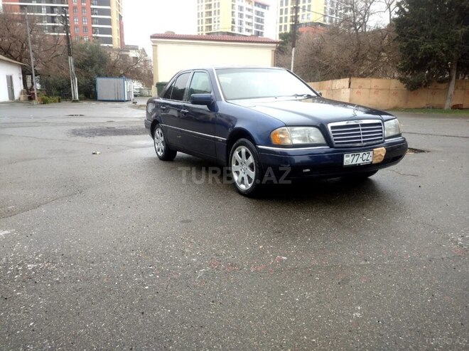 Mercedes C 200 1995, 255,368 km - 2.0 l - Bakı