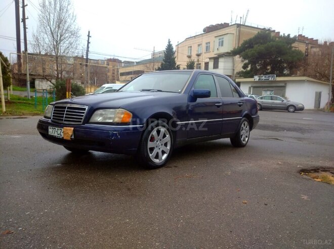 Mercedes C 200 1995, 255,368 km - 2.0 l - Bakı