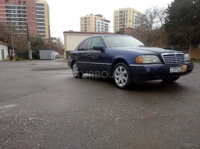 Mercedes C 200 1995, 255,368 km - 2.0 l - Bakı