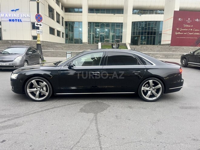 Audi A8 2014, 156,000 km - 4.0 l - Bakı