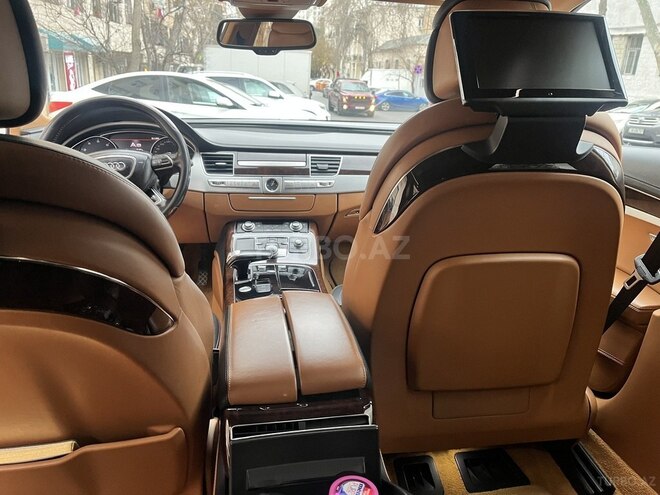 Audi A8 2014, 156,000 km - 4.0 l - Bakı