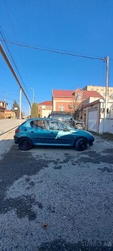 Peugeot 206 2003, 300,000 km - 1.6 l - Bakı