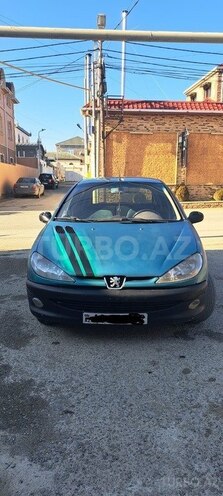 Peugeot 206 2003, 300,000 km - 1.6 l - Bakı
