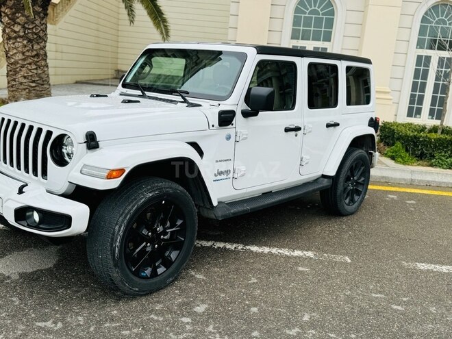 Jeep Wrangler 2023, 28,000 km - 2.0 l - Bakı