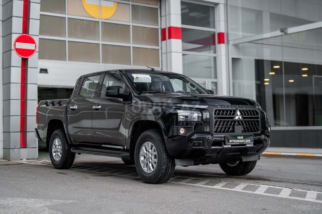 Mitsubishi L200-3